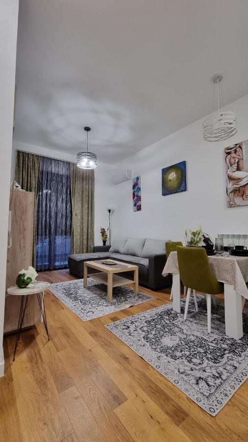 Apartment Alek Place *
