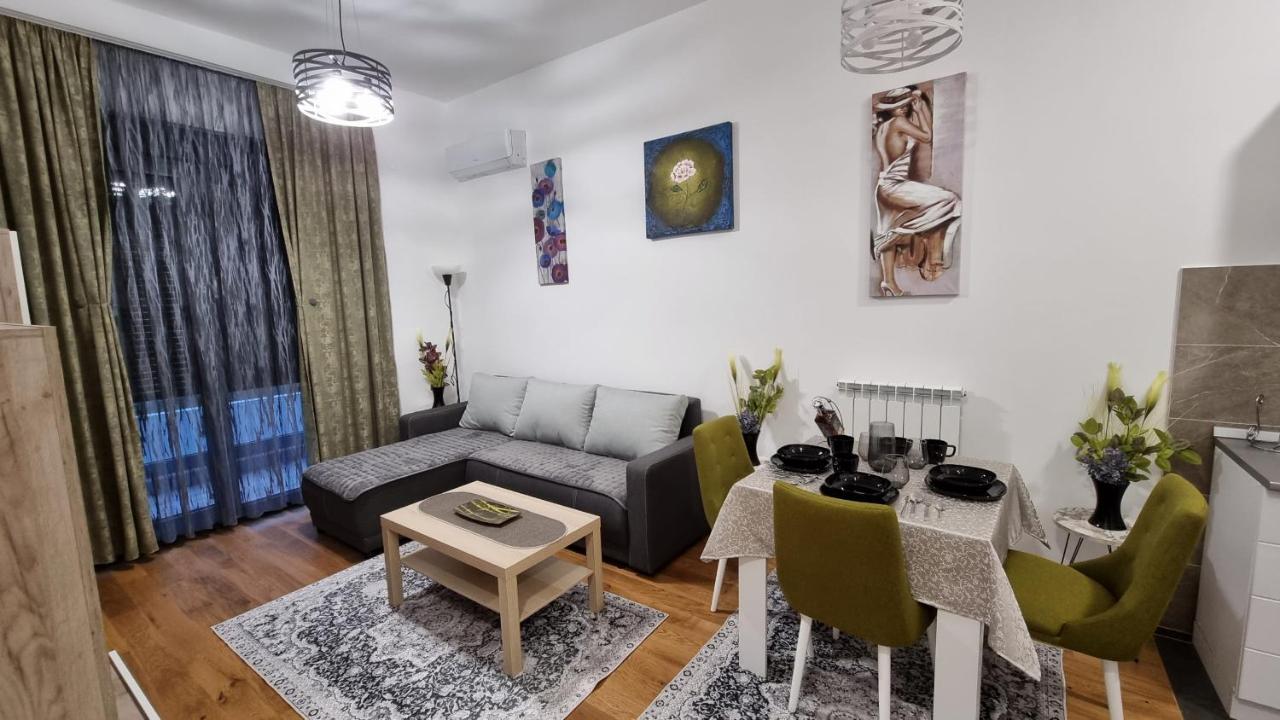 Apartment Alek Place *