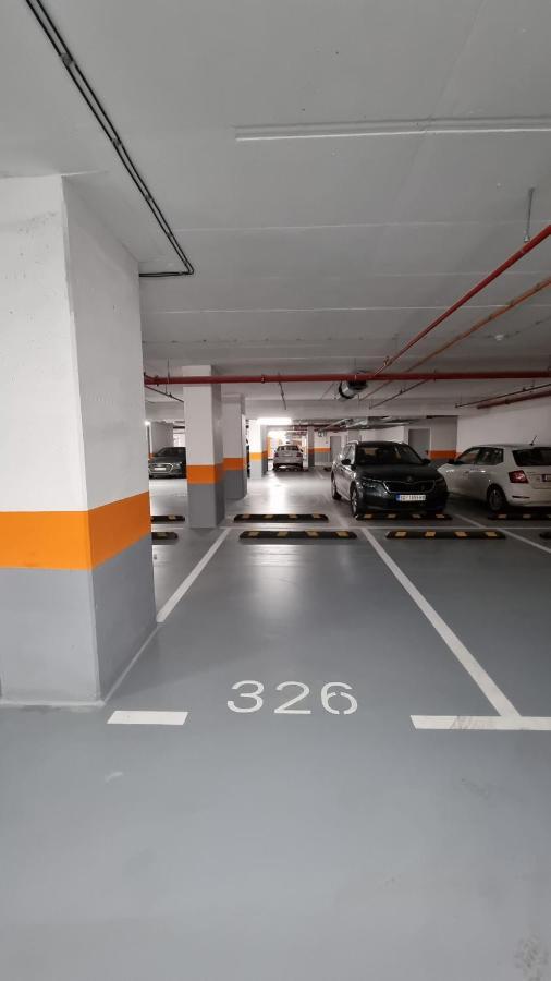 Alek Place Apartment *