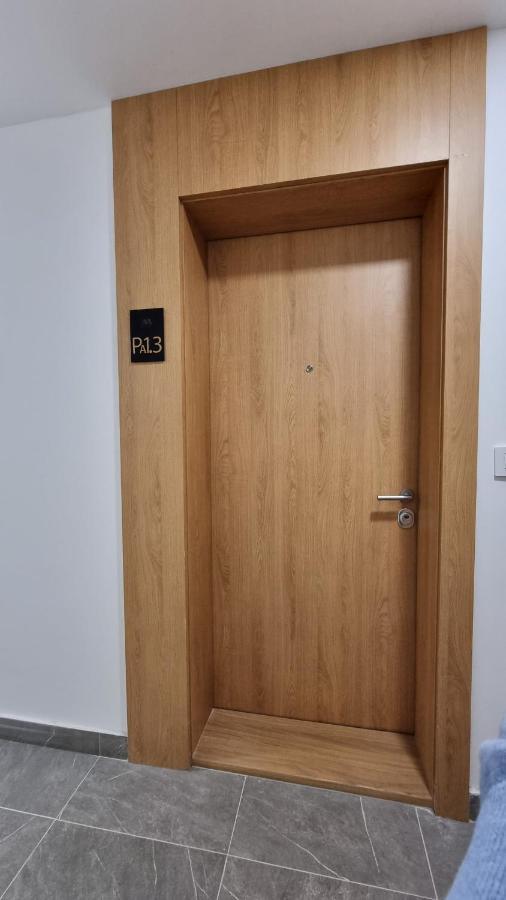 Διαμέρισμα Alek Place