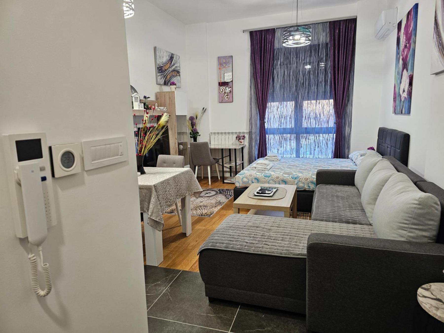 Apartment Alek Place Belgrade